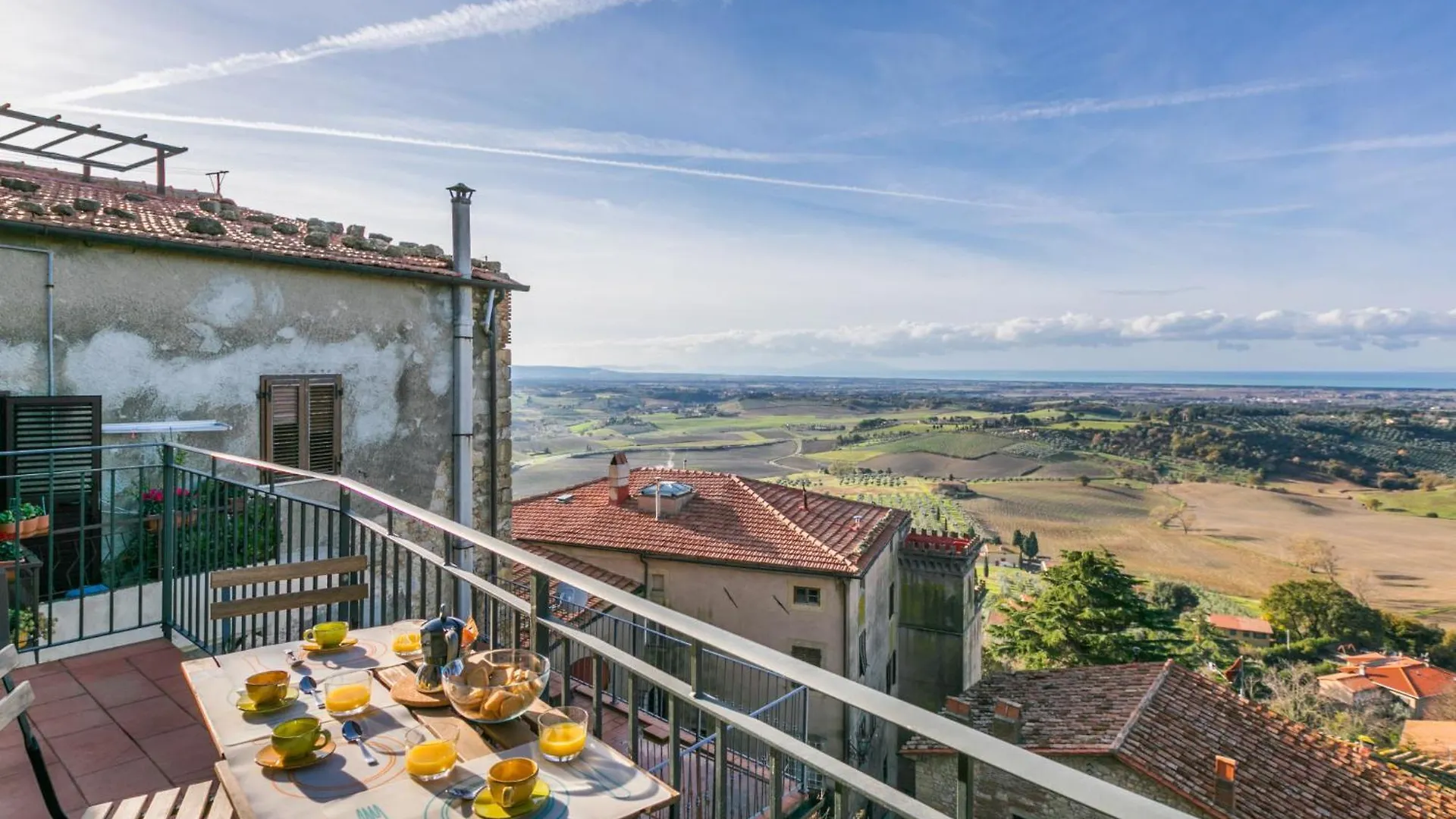Apartment Trilocale Casa Nel Castello By Interhome Casale Marittimo